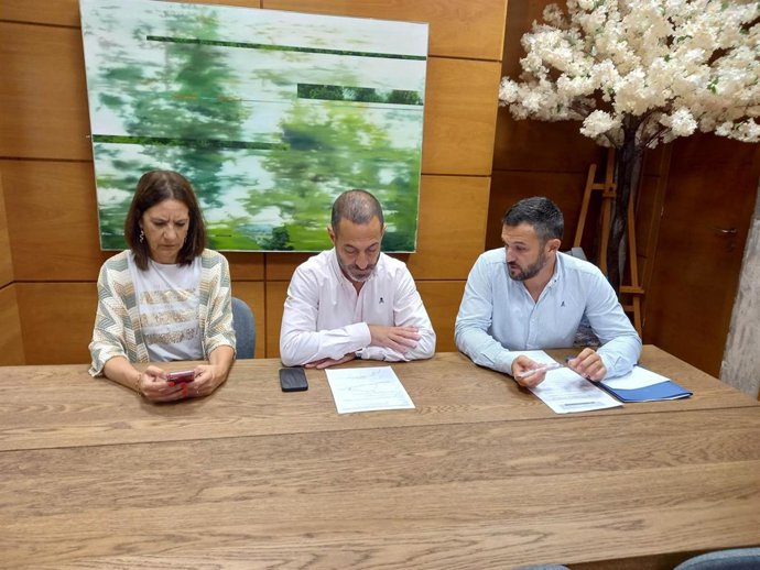 El Alcalde De Siero, Ángel García, En El Centro