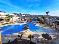 Las pernoctaciones en apartamentos, campings y alojamientos rurales crecen un 5,6% hasta julio