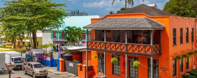 Una calle en Barbados