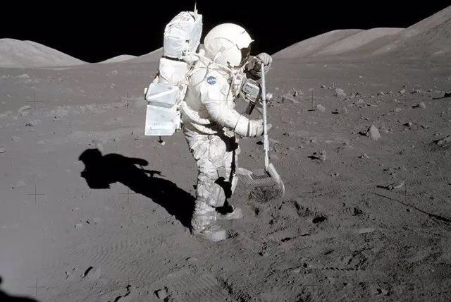 Archivo - Astronauta de las misiones Apolo
