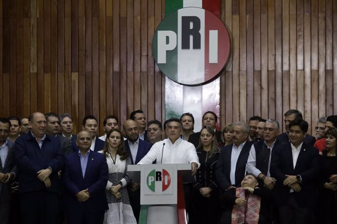 August 30, 2023, Mexico City, Mexico: President of the Institutional Revolutionary Party, Alejandro Moreno Cardenas affirms that his party supports the candidacy of Xochitl Galvez for the presidency in 2024, announcement at the press conference at the h