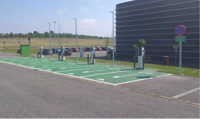 Electrolinera de Iberdrola en el campus tecnológico Vitoria-Gasteiz de Álava