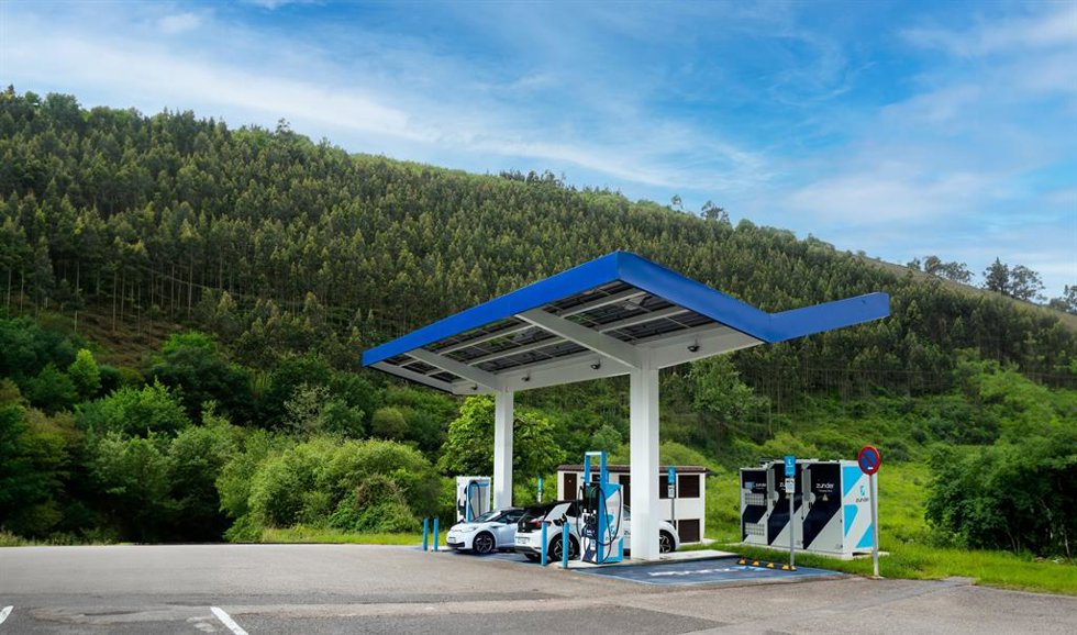Zunder, DKV Mobility y GreenFlux se alían para impulsar la movilidad eléctrica en Europa