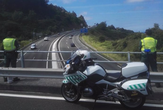 Archivo - La DGT lleva a cabo esta semana una campaña de control de velocidad en Cantabria