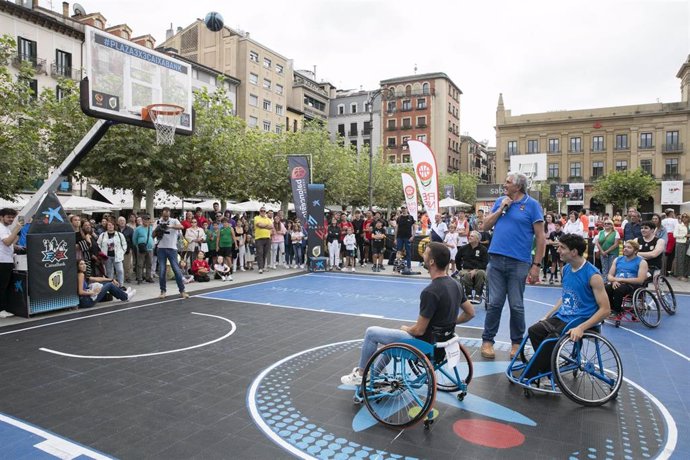 XXI edición del torneo Plaza 3x3 Caixabank Streetball Ayuntamiento de Pamplona.