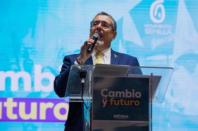 El presidente electo de Guatemala, Bernardo Arévalo