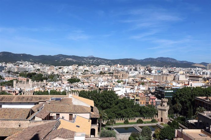 Archivo - Vistas desde la Catedral de Palma