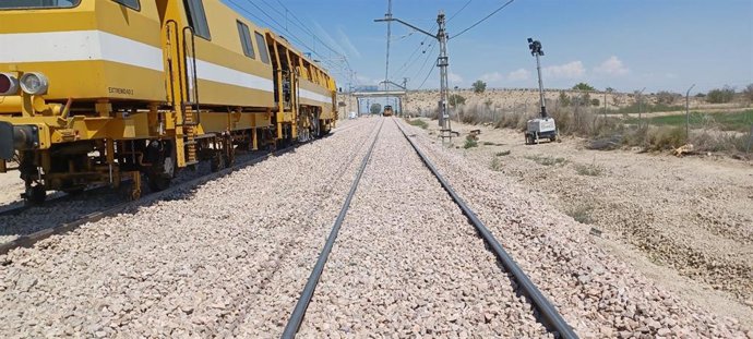Adif culmina la segunda fase de las obras de mejora de la  infraestructura ferroviaria en el ámbito de Zuera