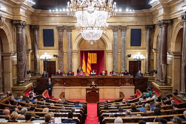 Vista general d'una sessió plenària en el Parlament, a 1 de setembre de 2023, a Barcelona, Catalunya (Espanya).  