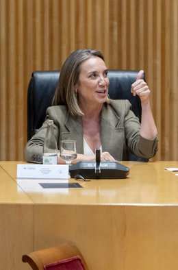 La candidata del PP a la Presidencia del Congreso y secretaria general del Partido Popular, Cuca Gamarra, durante la reunión de los grupos parlamentarios del PP del Congreso y el Senado, en la Sala Ernest Lluch del Congreso de los Diputados, en Madrid (