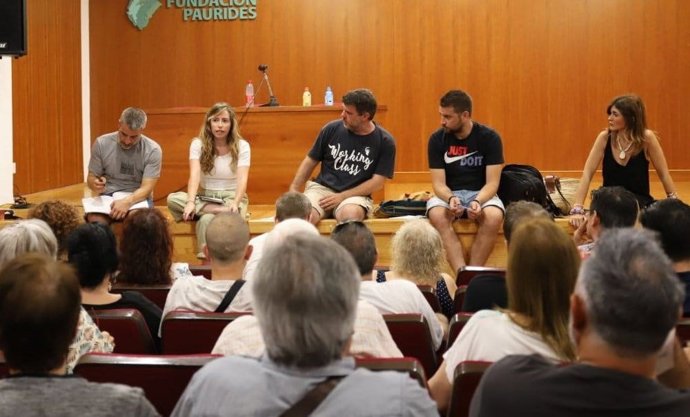 Imagen de archivo de una reunión celebrada en Alicante de militancia de Podem