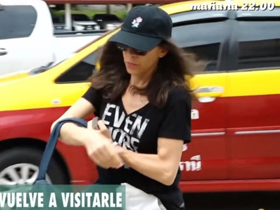 Silvia Bronchalo ha lucido una camiseta con un significativo mensaje en su visita a Daniel Sancho en prisión este viernes