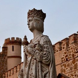 Archivo - Estatuta de Isabel 'la Católica' en Toledo.