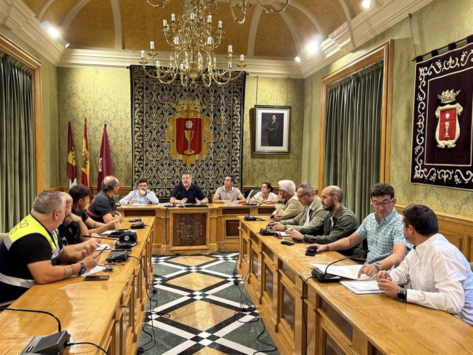 Reunión de coordinación mantenida con los distintos servicios municipales.