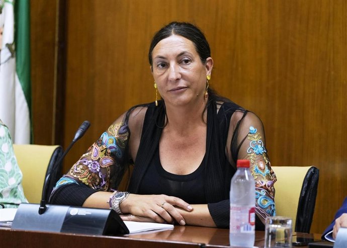 La consejera de Inclusión Social, Loles López, en una imagen de archivo.