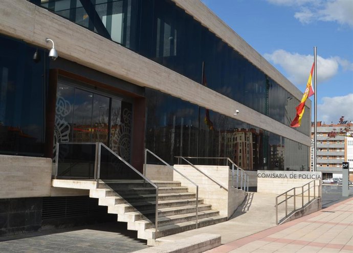 Dos detenidos en Miranda de Ebro (Burgos) por robos con fuerza en nueve bares y 18 vehículos a motor