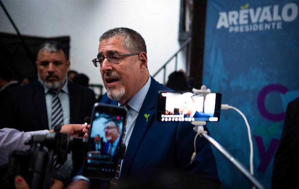 El presidente electo de Guatemala, Bernardo Arévalo