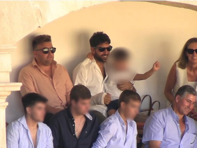 CAYETANO RIVERA DISFRUTANDO DE LAS NOVILLADAS DE LA GOYESCA EN RONDA