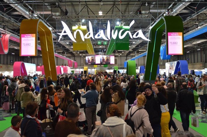 Archivo - Pabellón de Andalucía en Fitur (Foto de archivo).