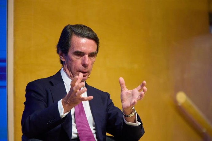 Archivo - El expresidente del Gobierno y presidente de la Fundación FAES, José María Aznar, interviene durante la clausura del proyecto FAES 'Una Agenda Renovada para América Latina', en el Espacio Bertelsmann, a 21 de abril de 2023, en Madrid (España).