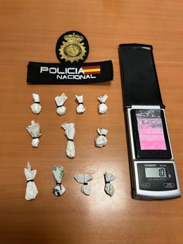 Envoltorios de plástico que contienen cocaína.