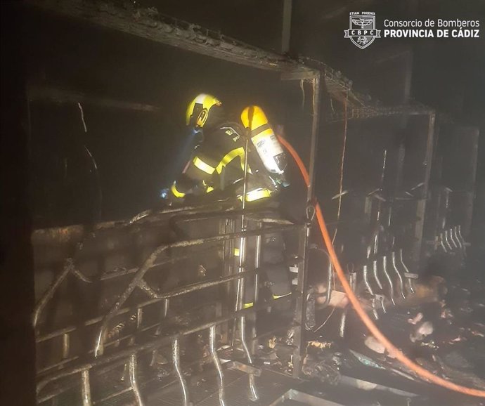 Incendio en una granja de Chiclana de la Frontera