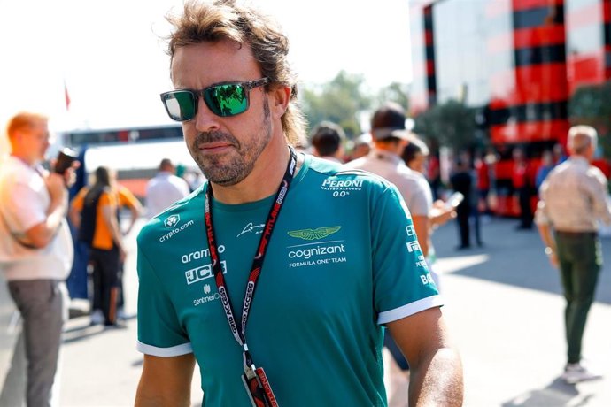 ALONSO Fernando (spa), Aston Martin F1 Team AMR23, portrait during the 2023 Formula 1 Pirelli Grand Premio dItalia Grand Prix, 14th round of the 2023 Formula One World Championship from September 1 to 3, 2023 on the Autodromo Nazionale di Monza.
