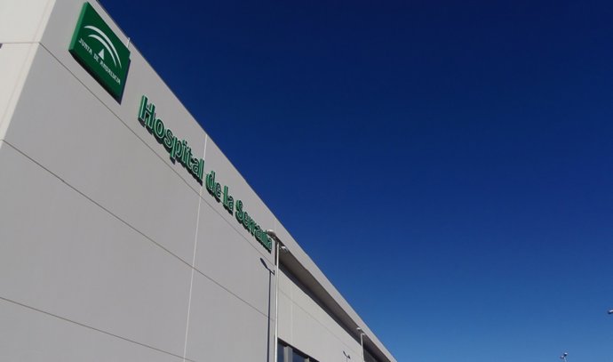 Archivo - Fachada del hospital de la Serranía de Ronda (Málaga)