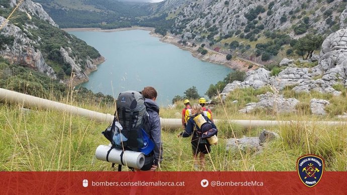Bomberos de Mallorca rescatan a dos mujeres de 22 años perdidas en el Gorg Blau