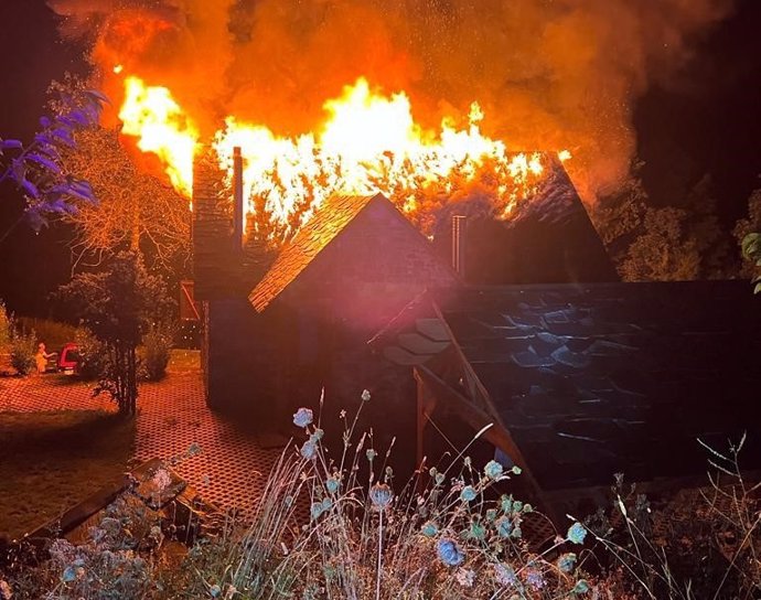 Incendio en Espierba.