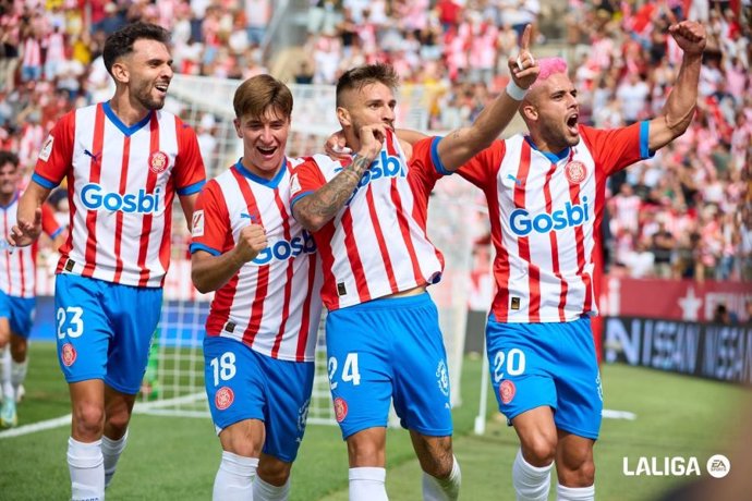 El delantero Christian Portu celebra un gol ante Las Palmas.