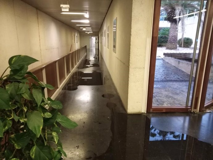Filtraciones en varios espacios del Palau de la Música de Valncia a causa de las últimas lluvias