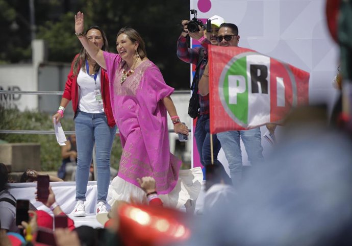 Xóchitl Gálvez es nombrada oficialmente canidata presidencial de la coalición opositora de México