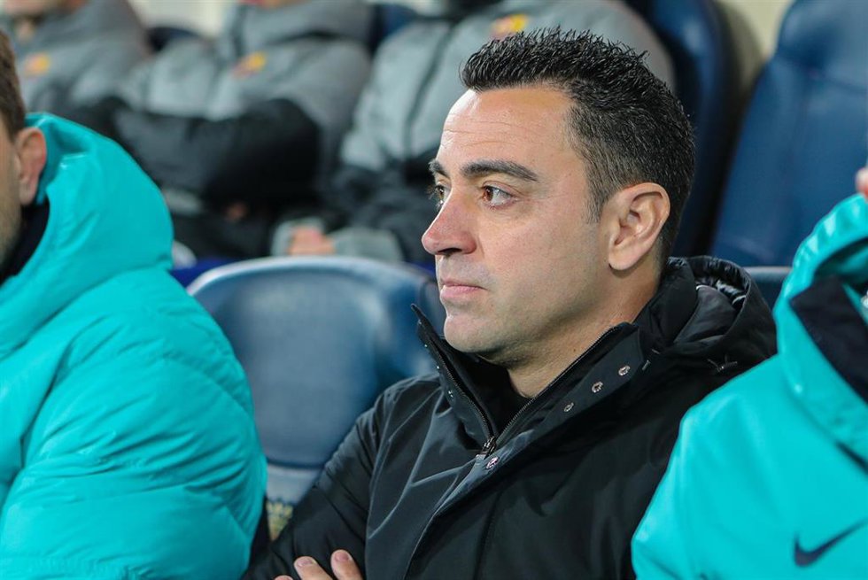 Archivo - El entrenador del FC Barcelona, Xavi Hernández. 