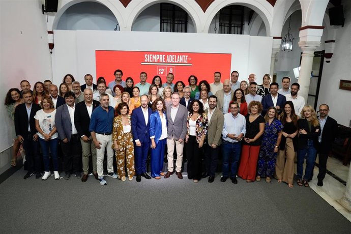 Reunión de la Interparlamentaria del PSOE-A en Sevilla.