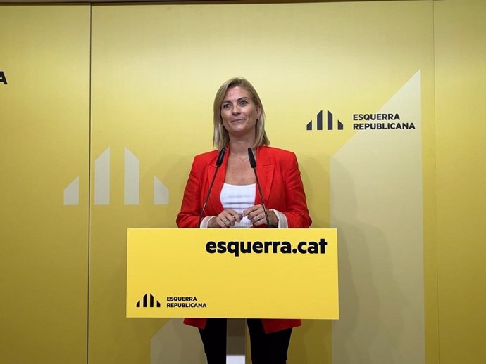 La portavoz de ERC, Raquel Sans, en rueda de prensa