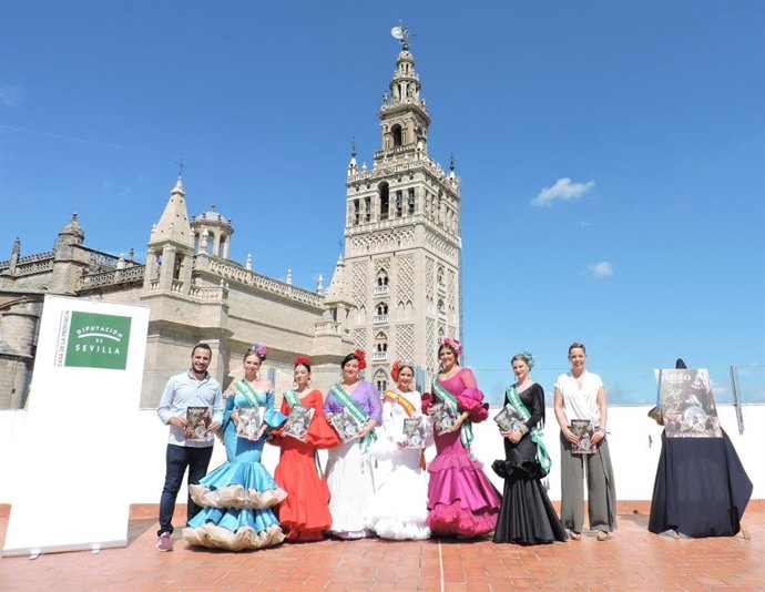 Arahal promociona "las excelencias" de su Fiesta del Verdeo en la Casa de la Provincia.