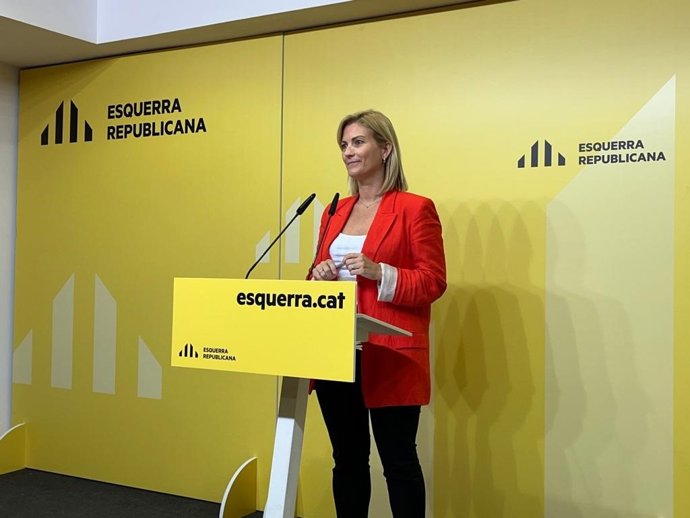 La portavoz de ERC, Raquel Sans, en rueda de prensa