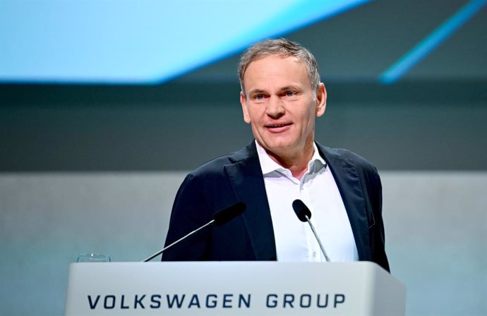 Archivo - 10 May 2023, Berlin: Oliver Blume, Chairman of the Board of Management of Porsche AG and Volkswagen AG, speaks at the Volkswagen AG Annual General Meeting 2023. Photo: Britta Pedersen/dpa
