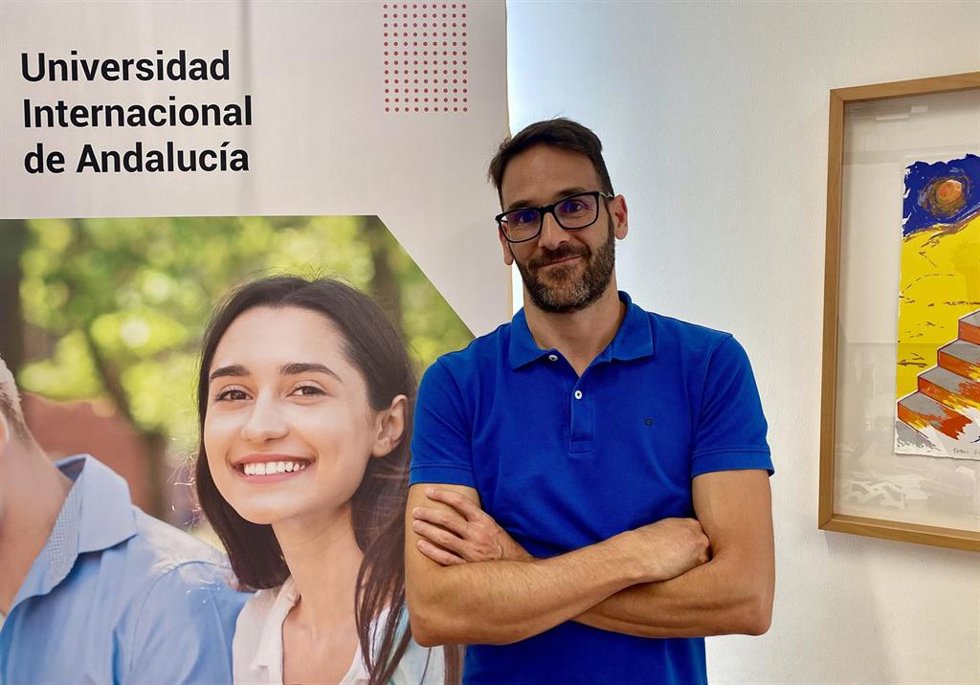 El administrador de la Agencia Pública para la Gestión de la Casa Natal de Picasso, el Museo Ruso y el Pompidou de Málaga, Joaquín Laguna Jiménez en la UNIA.