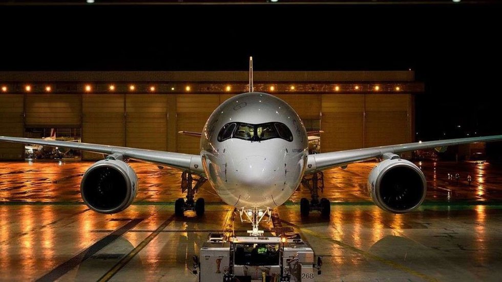Airbus A350.