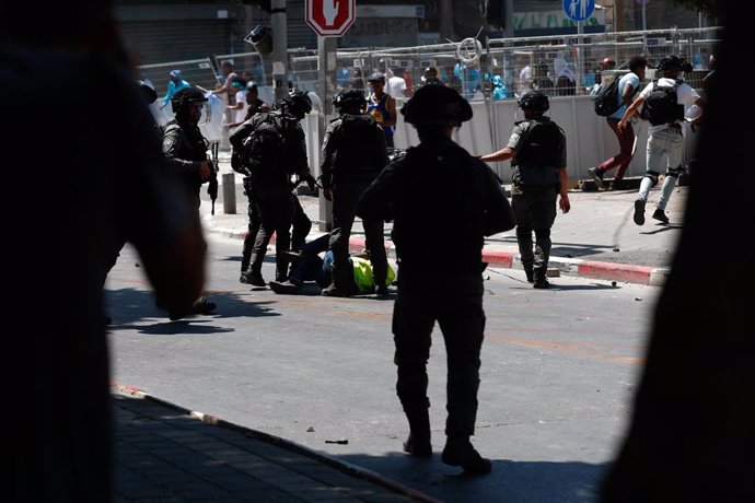 Disturbios entre policías y manifestantes eritreos en Tel Aviv