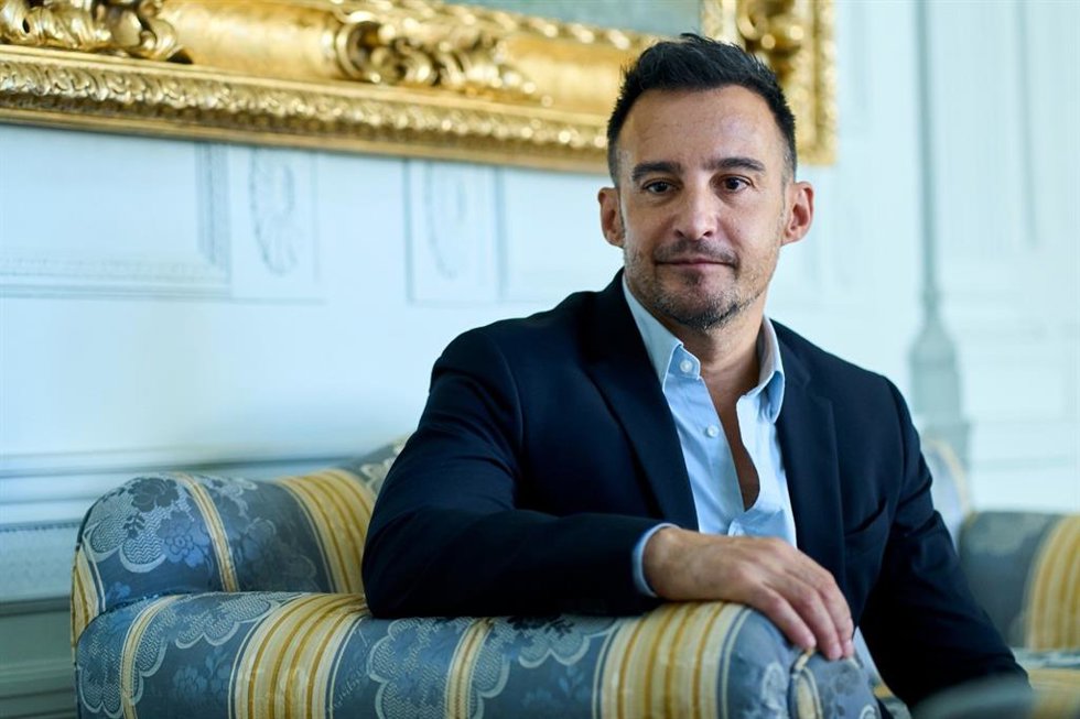 El dirertor de cine Alejandro Amenábar en la Universidad Internacional Menéndez Pelayo (UIMP) de Sntander, donde recibe el Premio a la Cinematografía.