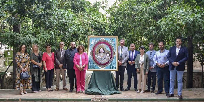 Nota De Prena, Fotos Y Audios: Presentado El Cartel Anunciador De Los Cultos Y Fiestas De Gloria En Honor A María Santísima De La Sangre De Huévar