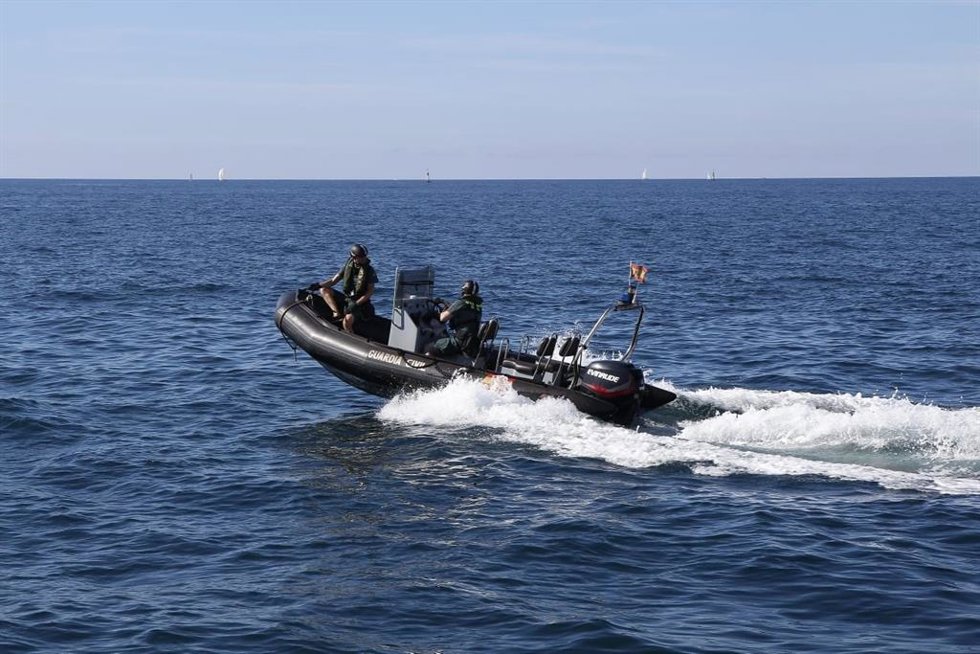 Archivo - Lancha de la Guardia Civil.