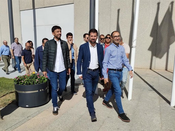 El secretario general del PSOECyL, Luis Tudanca, a su llegada a 'Salamaq 23' en Salamanca
