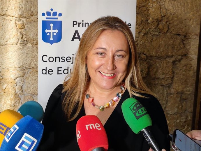 La consejera de Educación, Lydia Espina.