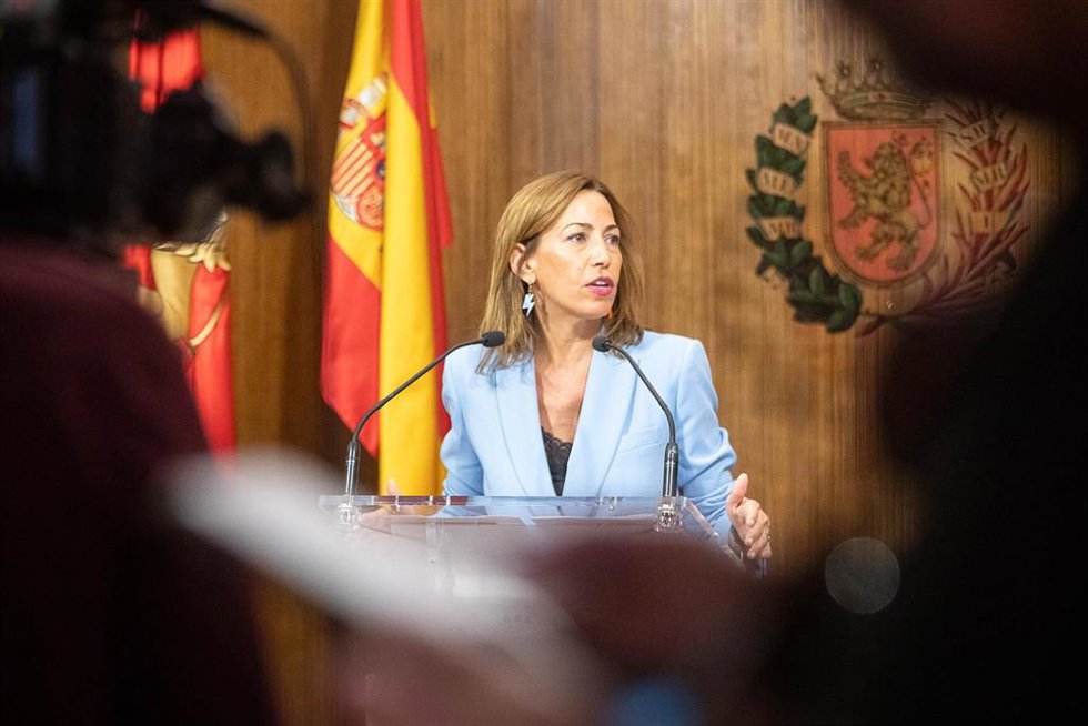 Archivo - La alcaldesa de Zaragoza, Natalia Chueca.