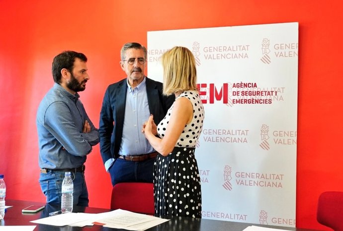 El hasta ahora secretario autonómico de Seguridad y Emergencias, José María Ángel, y el director general de Interior, Salvador Almenar