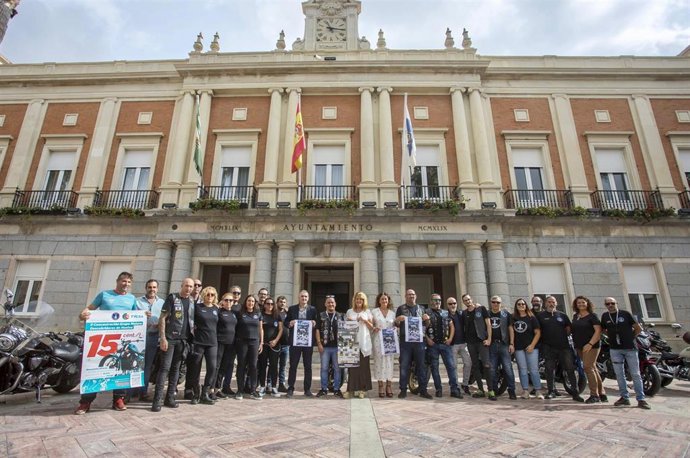 Presentación en el Ayuntamiento de Huelva de la concentración motera que tendrá lugar del 8 al 10 de septiembre.